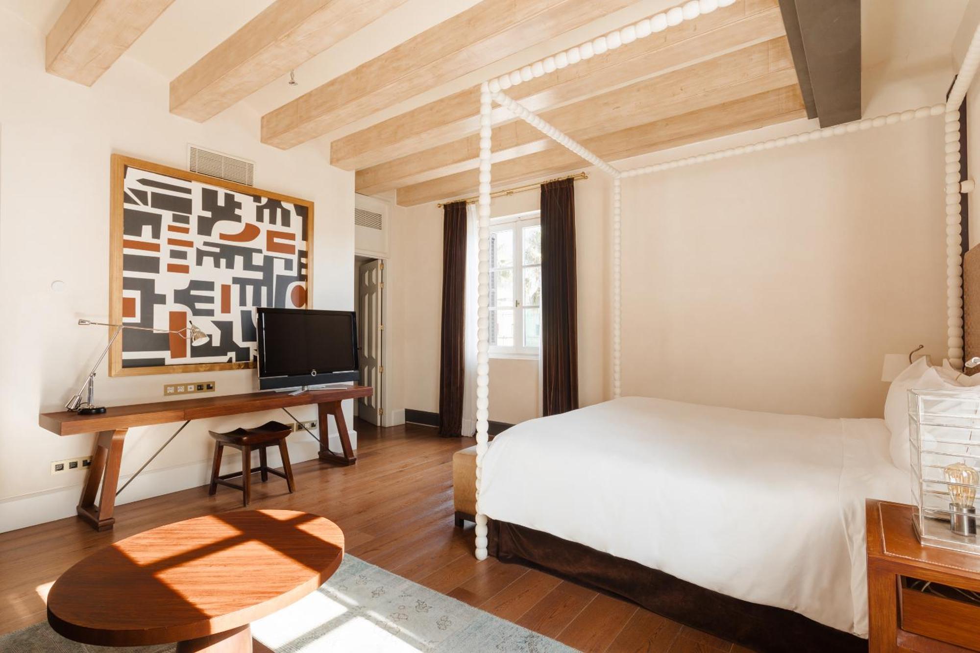 Do Placa Reial Powered By Sonder 5* Barcelona