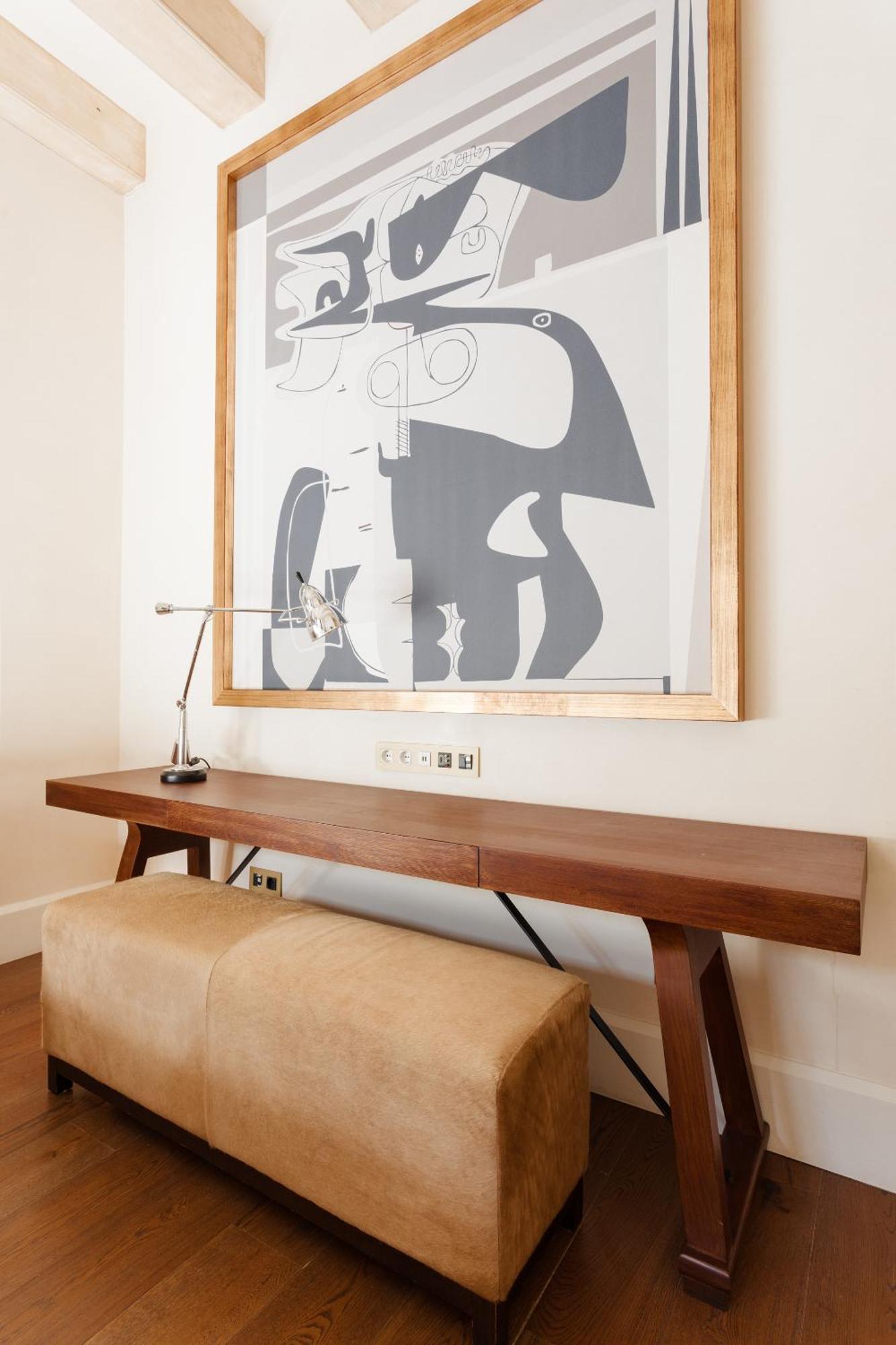 Do Placa Reial Powered By Sonder Hotel 5*