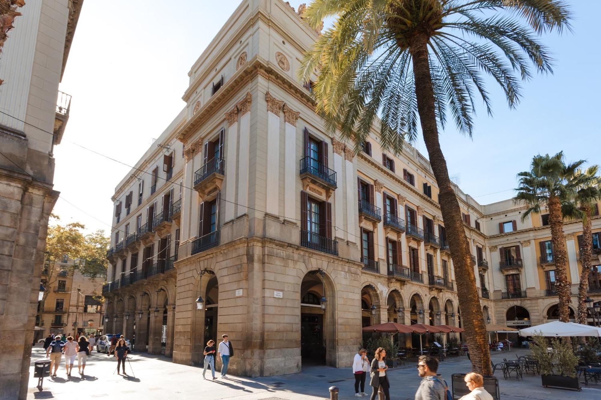 Do Placa Reial Powered By Sonder 5* Barcelona
