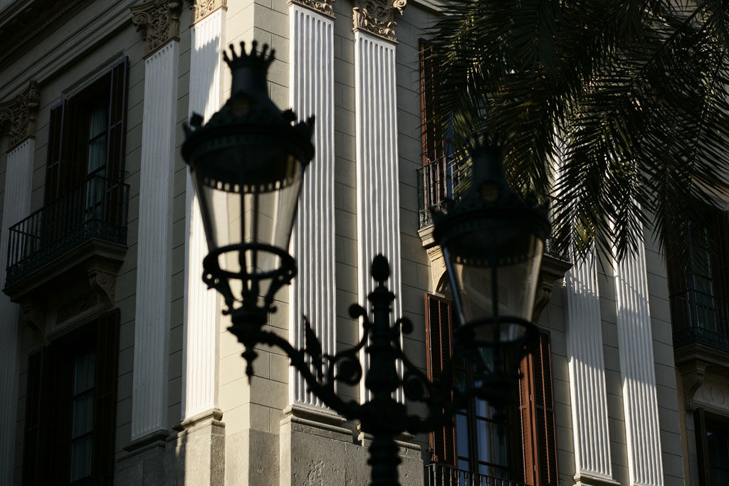 Do Placa Reial Powered By Sonder Hotel